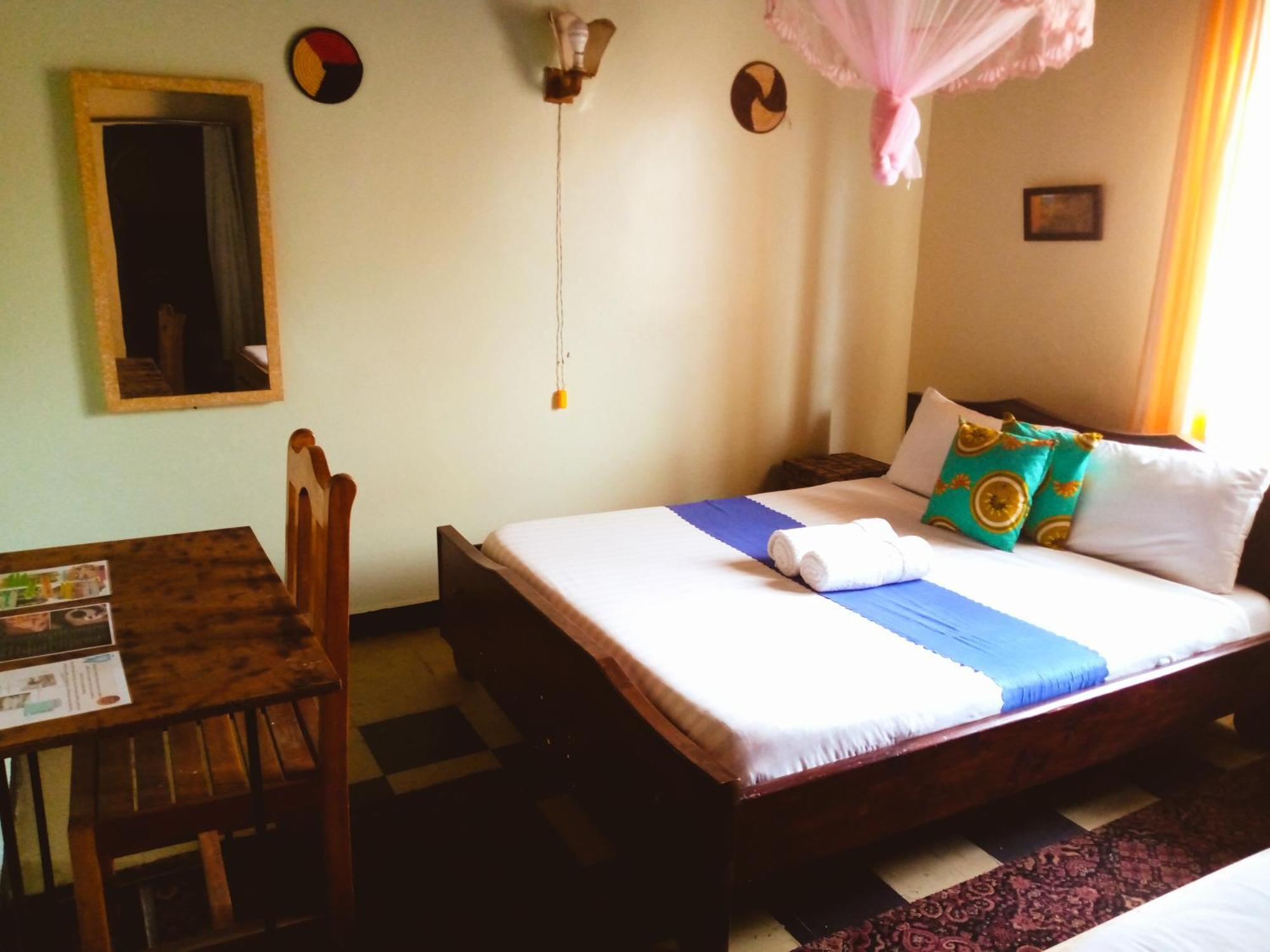 Santaviva Hotel Kisoro Ngoại thất bức ảnh